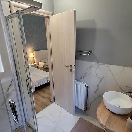 Проживання в сім'ї Clar Studio Residence Брашов