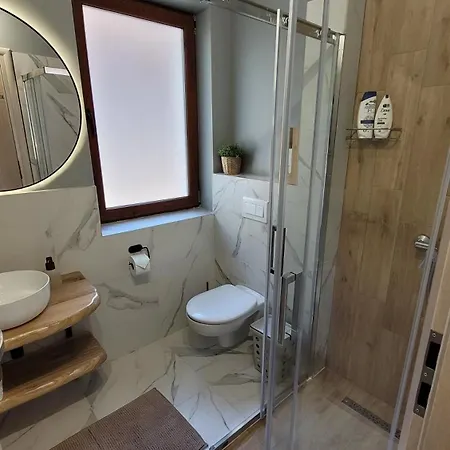 Clar 1 Séjour chez l'habitant Braşov