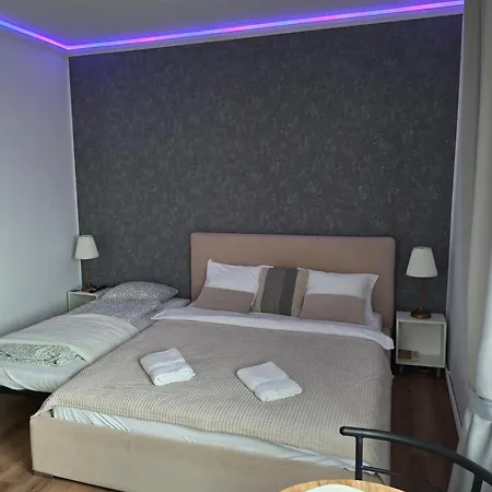 Clar Studio Residence